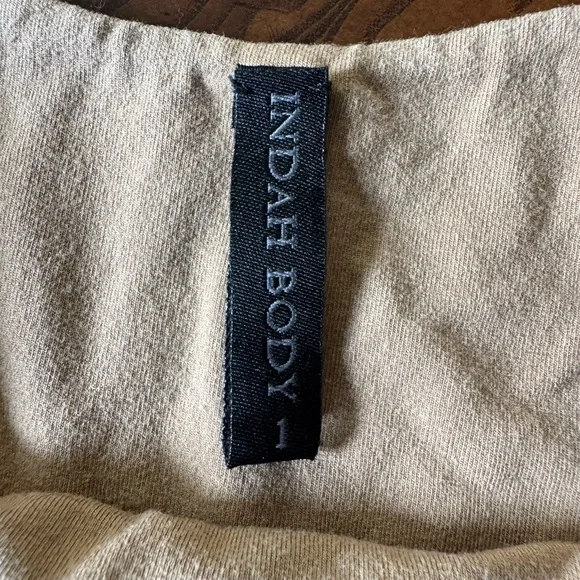 Indah ๐ Beige One Piece - Picture 3 of 3